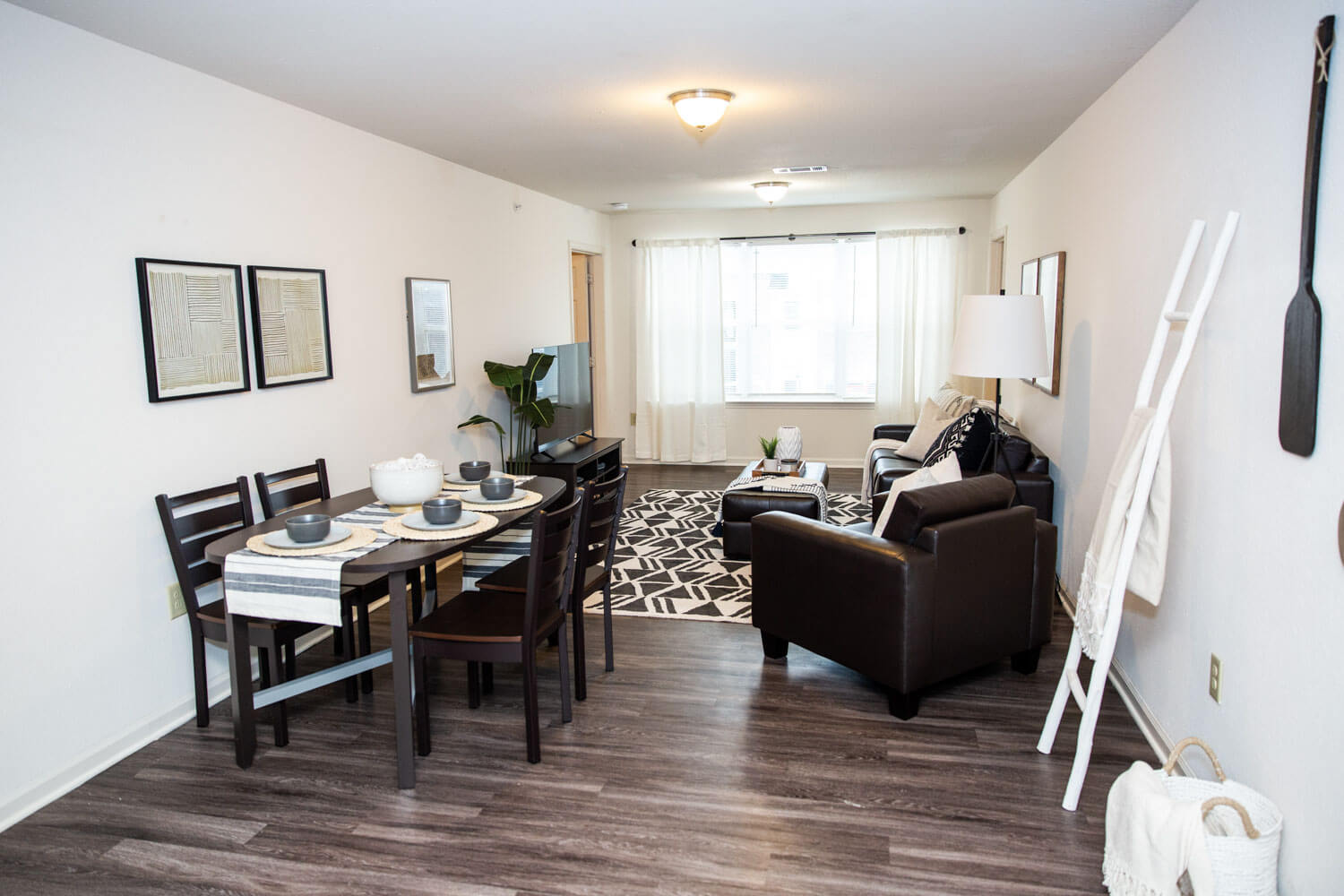 Slippery Rock Luxury Student Apartments Gallery Grove